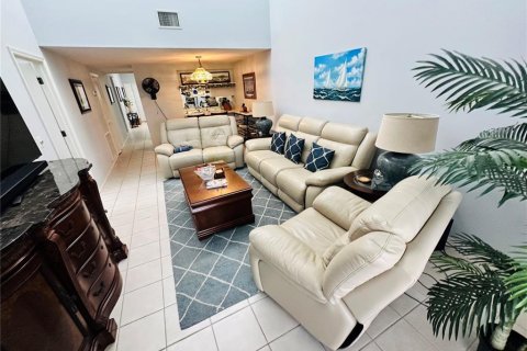 Copropriété à louer à Cortez, Floride: 2 chambres, 112.6 m2 № 2284713 - photo 4