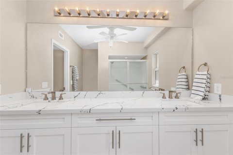 Copropriété à vendre à Punta Gorda, Floride: 2 chambres, 142.14 m2 № 2415109 - photo 30