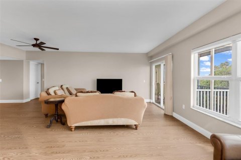 Copropriété à vendre à Punta Gorda, Floride: 2 chambres, 142.14 m2 № 2415109 - photo 15