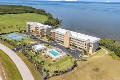 Copropriété à vendre à Punta Gorda, Floride: 2 chambres, 142.14 m2 № 2415109 - photo 6
