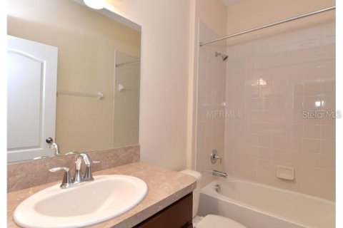 Villa ou maison à louer à Tampa, Floride: 5 chambres, 307.41 m2 № 2420055 - photo 8