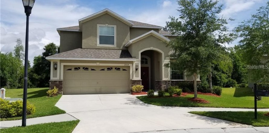 Villa ou maison à Tampa, Floride 5 chambres, 307.41 m2 № 2420055