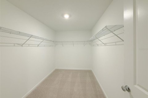 Casa en alquiler en Kissimmee, Florida, 4 dormitorios, 243.96 m2 № 1912313 - foto 25