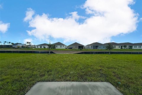 Casa en alquiler en Kissimmee, Florida, 4 dormitorios, 243.96 m2 № 1912313 - foto 5