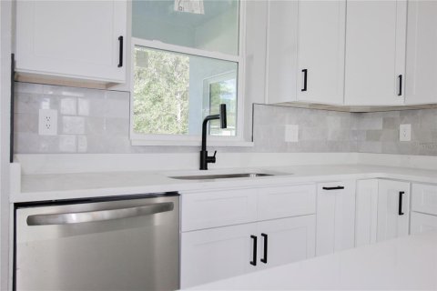 Casa en alquiler en Sebring, Florida, 3 dormitorios, 160.07 m2 № 2285184 - foto 13
