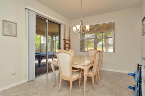 House in Wimauma, Florida 4 bedrooms, 185.25 sq.m. № 1723914 - photo 24