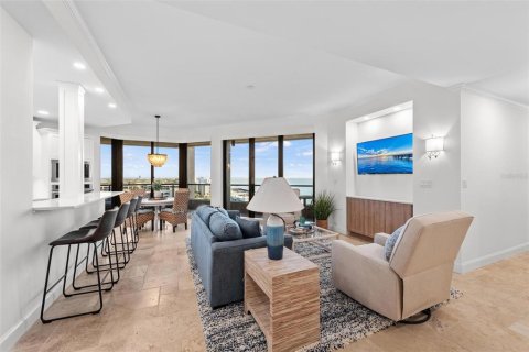 Condo in Longboat Key, Florida, 2 bedrooms  № 1540436 - photo 4