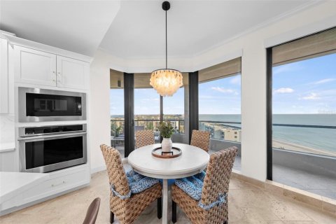 Condo in Longboat Key, Florida, 2 bedrooms  № 1540436 - photo 7