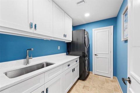 Condo in Longboat Key, Florida, 2 bedrooms  № 1540436 - photo 16