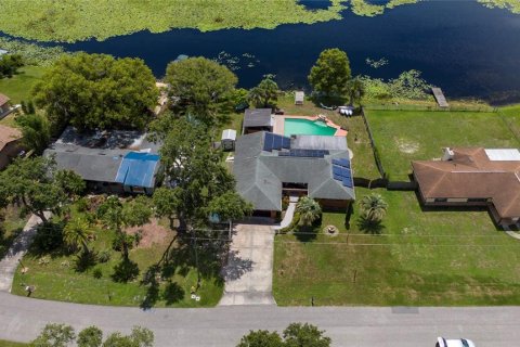 Villa ou maison à vendre à Deltona, Floride: 3 chambres, 185.06 m2 № 1823108 - photo 7