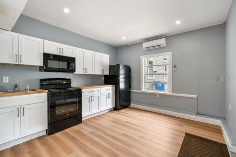 Apartment in Saint Petersburg, Florida 1 bedroom, 41.81 sq.m. № 1879830 - photo 4