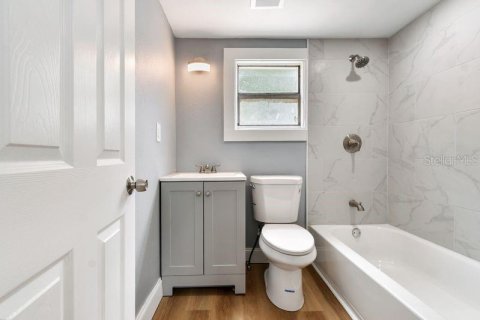 Apartment in Saint Petersburg, Florida 1 bedroom, 41.81 sq.m. № 1879830 - photo 6