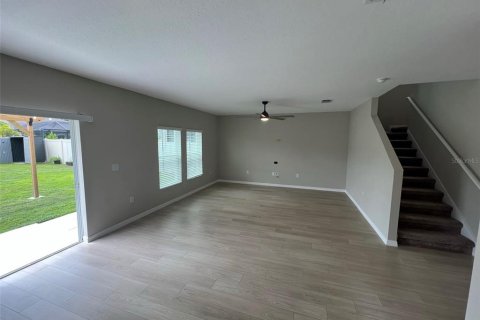 Villa ou maison à louer à Parrish, Floride: 5 chambres, 225.01 m2 № 2380912 - photo 10