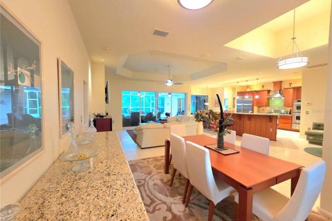 Casa en venta en Weeki Wachee, Florida, 4 dormitorios, 262.17 m2 № 1916969 - foto 12