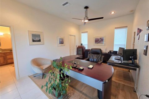 Casa en venta en Weeki Wachee, Florida, 4 dormitorios, 262.17 m2 № 1916969 - foto 24
