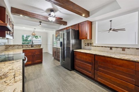 House in Belleview, Florida 3 bedrooms, 206.99 sq.m. № 1817998 - photo 14