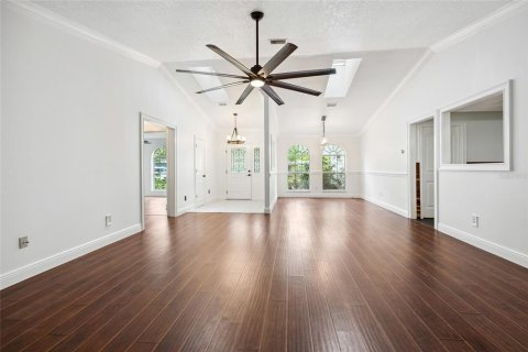 House in Belleview, Florida 3 bedrooms, 206.99 sq.m. № 1817998 - photo 11
