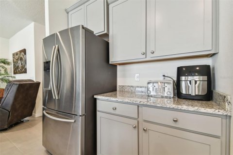 House in Riverview, Florida 4 bedrooms, 190.08 sq.m. № 1411799 - photo 20