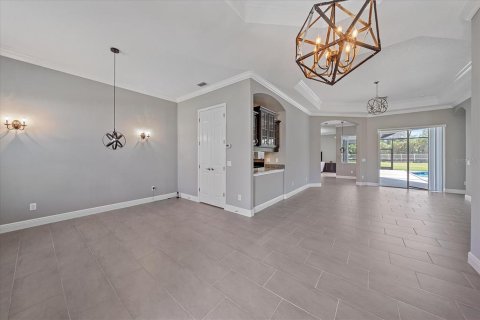 House in Bradenton, Florida 4 bedrooms, 294.78 sq.m. № 1804691 - photo 21