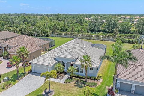 House in Bradenton, Florida 4 bedrooms, 294.78 sq.m. № 1804691 - photo 23