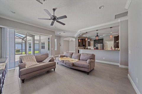 House in Bradenton, Florida 4 bedrooms, 294.78 sq.m. № 1804691 - photo 12