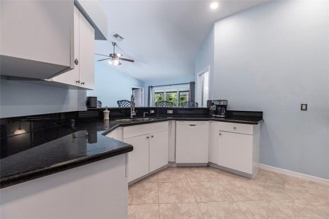 Villa ou maison à vendre à Naples, Floride: 3 chambres, 158.68 m2 № 1622969 - photo 6