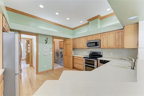 House in Bradenton, Florida 4 bedrooms, 225.85 sq.m. № 2227240 - photo 19