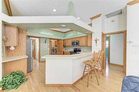 House in Bradenton, Florida 4 bedrooms, 225.85 sq.m. № 2227240 - photo 13