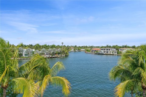 Copropriété à vendre à Aventura, Floride: 2 chambres, 124.49 m2 № 1745822 - photo 3