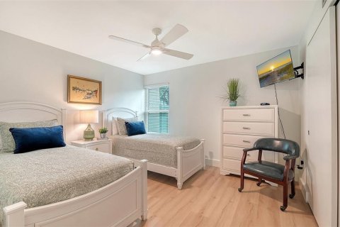 Copropriété à vendre à Sarasota, Floride: 2 chambres, 72.46 m2 № 2416880 - photo 18