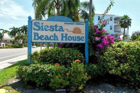Copropriété à vendre à Sarasota, Floride: 2 chambres, 72.46 m2 № 2416880 - photo 22