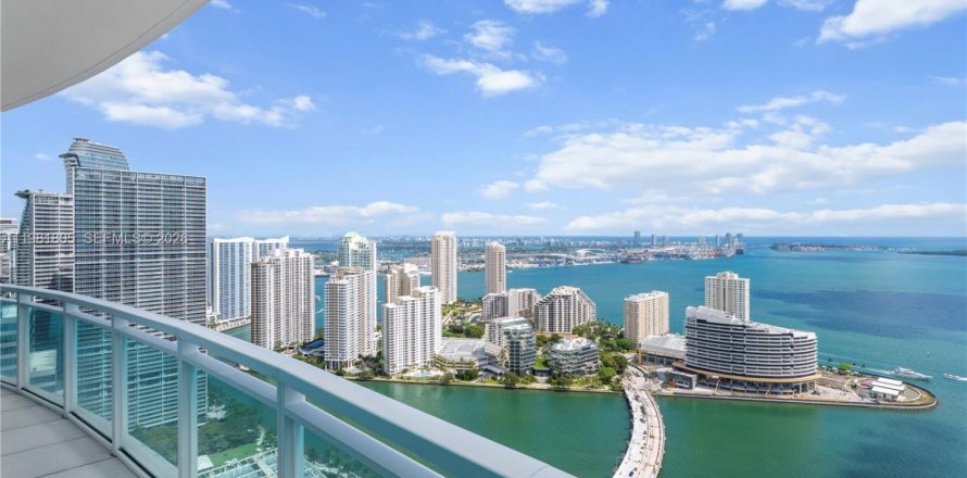 Condo à Miami, Floride, 2 chambres  № 2043022