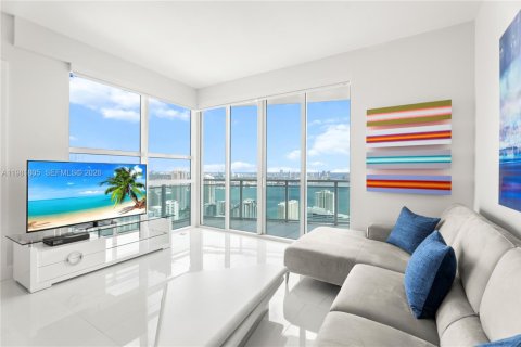 Copropriété à vendre à Miami, Floride: 2 chambres, 118.73 m2 № 2043022 - photo 6