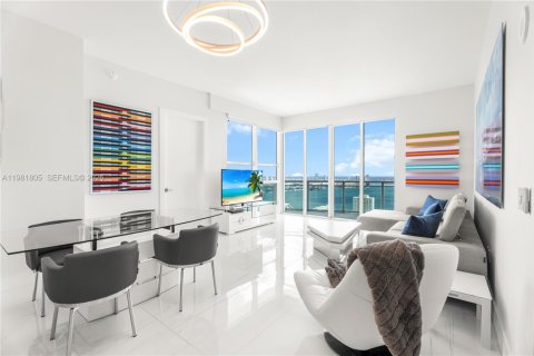 Copropriété à vendre à Miami, Floride: 2 chambres, 118.73 m2 № 2043022 - photo 5