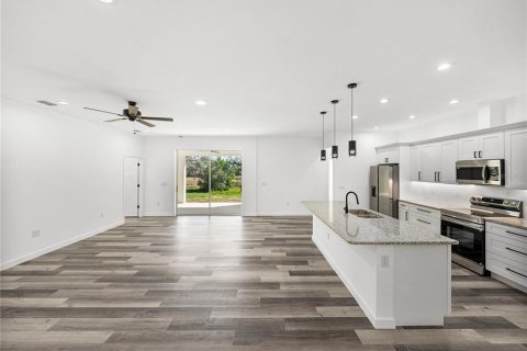 Villa ou maison à vendre à Dade City, Floride: 4 chambres, 216.93 m2 № 1554683 - photo 3