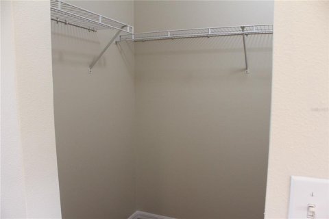 House in Lakeland, Florida 5 bedrooms, 206.43 sq.m. № 1893577 - photo 20