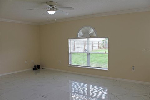 House in Lakeland, Florida 5 bedrooms, 206.43 sq.m. № 1893577 - photo 10