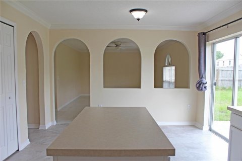 House in Lakeland, Florida 5 bedrooms, 206.43 sq.m. № 1893577 - photo 8
