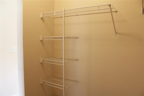 House in Lakeland, Florida 5 bedrooms, 206.43 sq.m. № 1893577 - photo 21