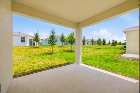 Villa ou maison à vendre à Okahumpka, Floride: 4 chambres, 180.04 m2 № 2236382 - photo 19