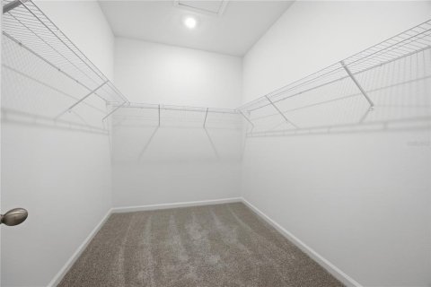 Villa ou maison à vendre à Okahumpka, Floride: 4 chambres, 180.04 m2 № 2236382 - photo 18