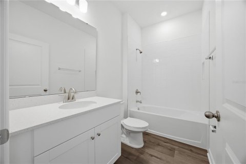 Villa ou maison à vendre à Okahumpka, Floride: 4 chambres, 180.04 m2 № 2236382 - photo 6