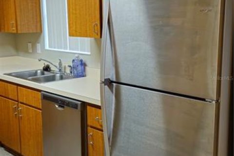 Casa en alquiler en Tavares, Florida, 2 dormitorios, 100.15 m2 № 1912314 - foto 4