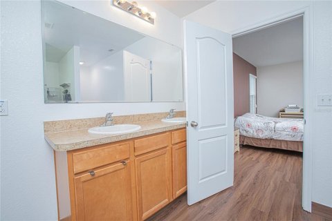 House in Winter Haven, Florida 3 bedrooms, 162.58 sq.m. № 1554438 - photo 17