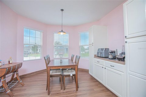 House in Winter Haven, Florida 3 bedrooms, 162.58 sq.m. № 1554438 - photo 8
