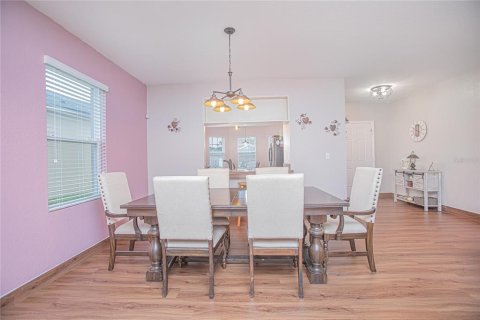 House in Winter Haven, Florida 3 bedrooms, 162.58 sq.m. № 1554438 - photo 10
