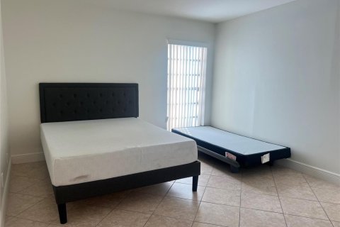 Copropriété à vendre à Hollywood, Floride: 2 chambres, 104.7 m2 № 2087975 - photo 8