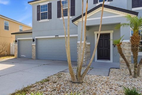 Casa en venta en Haines City, Florida, 5 dormitorios, 262.45 m2 № 2097246 - foto 3