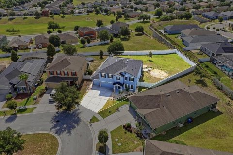 Casa en venta en Haines City, Florida, 5 dormitorios, 262.45 m2 № 2097246 - foto 14