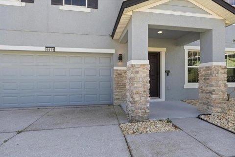 Casa en venta en Haines City, Florida, 5 dormitorios, 262.45 m2 № 2097246 - foto 16